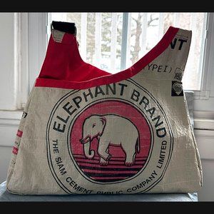 Triangle Tote Malia Designs